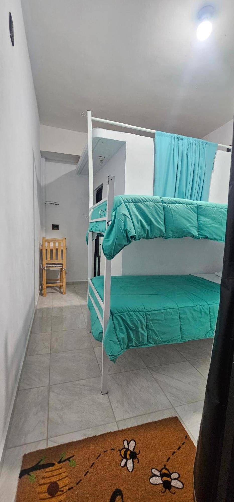 Hostal Casa Amarilla Tecámac Santa Cruz Tecamac Exterior foto